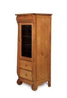 Old Classic Sleigh Stereo Cabinet