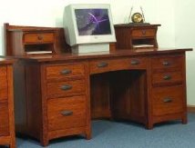 Oakwood Desk & Short Hutch